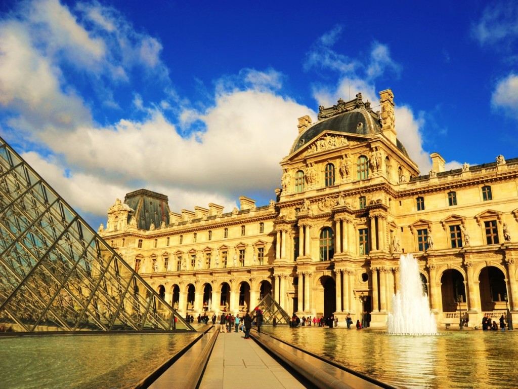 5-musee-du-louvre-paris-france